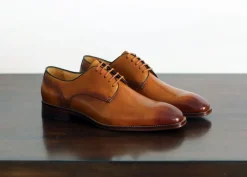 Burnished Calfskin Lace-Up Shoe Cognac