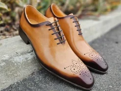 Burnished Calfskin Lace-Up Oxford Tan