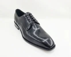 Burnished Calfskin Lace-Up Shoe Black