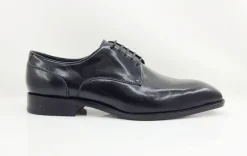 Burnished Calfskin Lace-Up Shoe Black