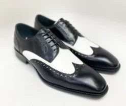 Burnished Leather Lace-Up Shoe Black/White