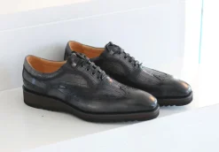 Calfskin Lace-Up Oxford Grey