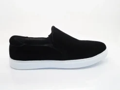 Carrucci by Maurice Velvet Slip-On Sneaker Black