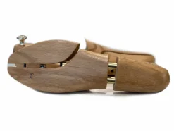 Cedar Shoe Trees