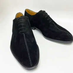Derrick Suede Lace-Up Oxford Black