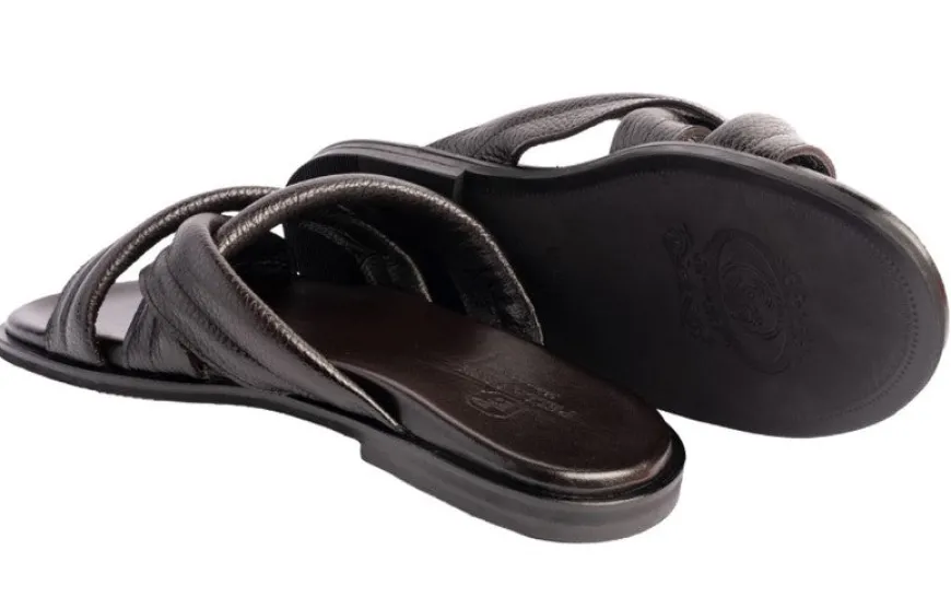 Pelle "Balaer" Slip-On Calfskin Sandal Brown
