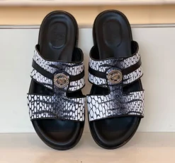 Pelle "Vinnie" Slip-On Calfskin Sandal Black/White