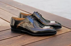Shiny Calfskin Lace-Up Oxford Black/Caramel
