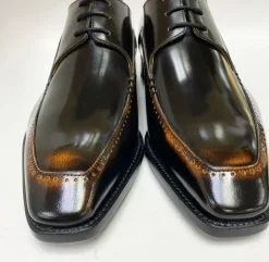 Shiny Calfskin Lace-Up Oxford Black/Caramel