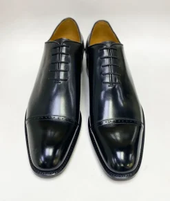 Style: Anthony-Black