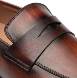 Style: Avenue-Cognac/Rust