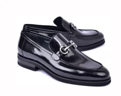 Style: 7249-Black