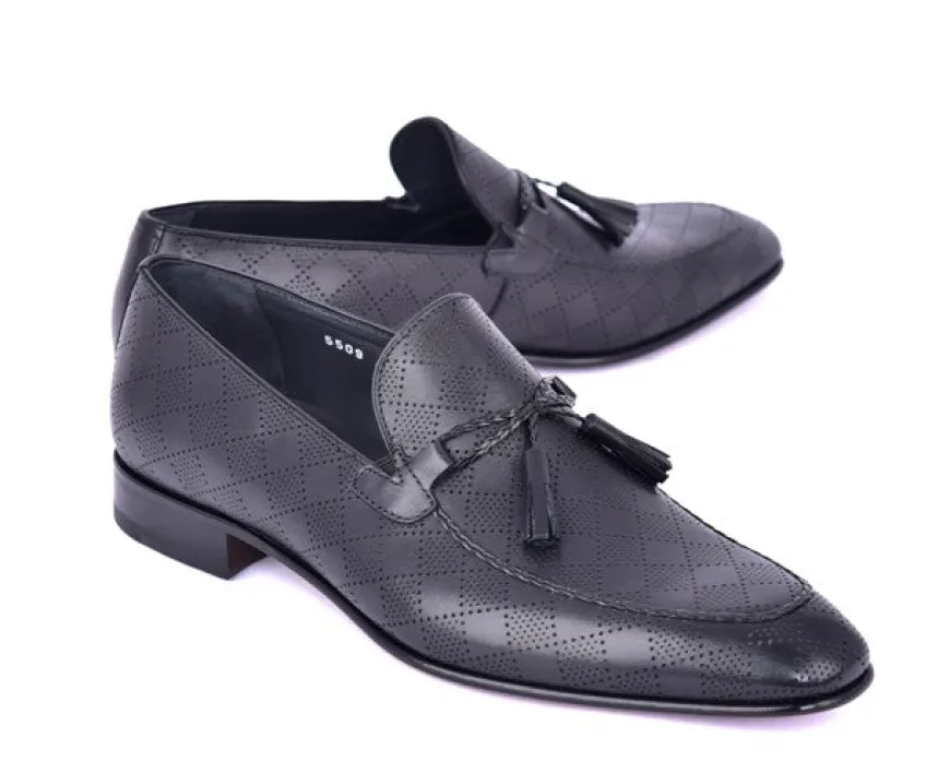 Style: 5509-Black