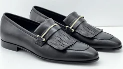 Style: 33670-Black