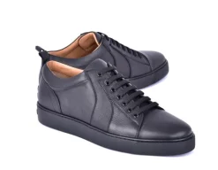Style: 7233-Black