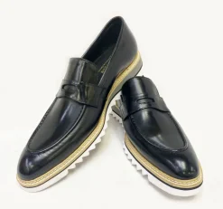 Style: 552-05-Black