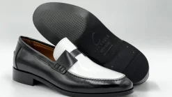 Style: 38154-Black/White