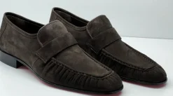 Style: 24144-Brown Suede