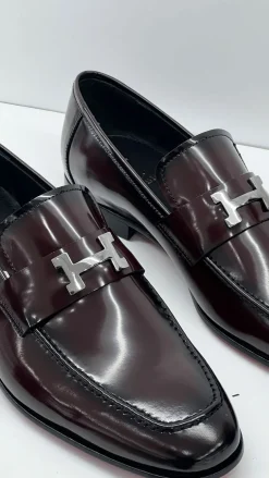 Style: 24306-Burgundy