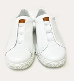 Style: Calico-White