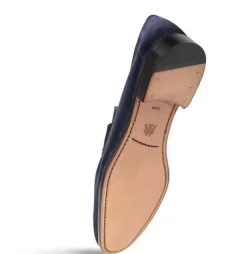 Style: Caro-Navy