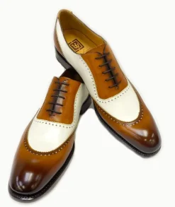 Style: Charlton-Cream/Camel