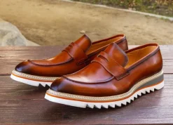 Style: 552-05-Cognac