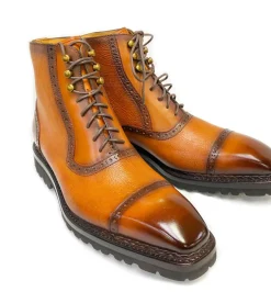 Style: David-Tan