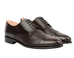 Style: Lauro-Brown