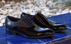 Style: Magnus-Black