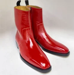 Style: Marquez-Red