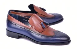 Style: 7397-Navy/Brown