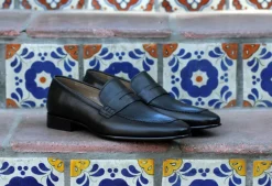 Style: 4428N-Black