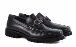 Style: Newport-C178-Black