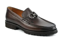 Style: Newport-C179-Brown