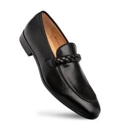 Style: "Parole" Loafer Black