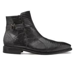 Style: Peninsula-Black