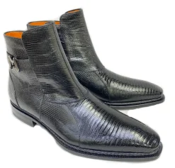 Style: Peninsula-Black