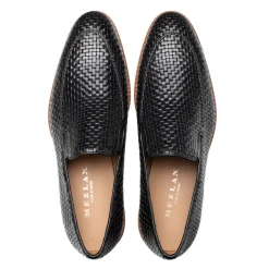 Style: R20658-Black