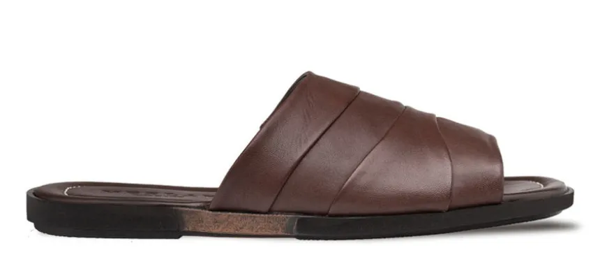 Style: R20672-Brown