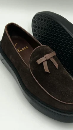 Style: S8856-Brown