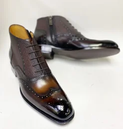 Style: Stanford-Cognac