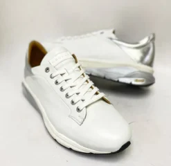 Style: 21281-White/Silver