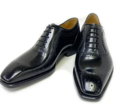 Style: Zion-Black