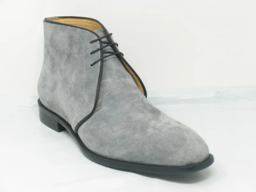 Suede Chukka Boot Grey