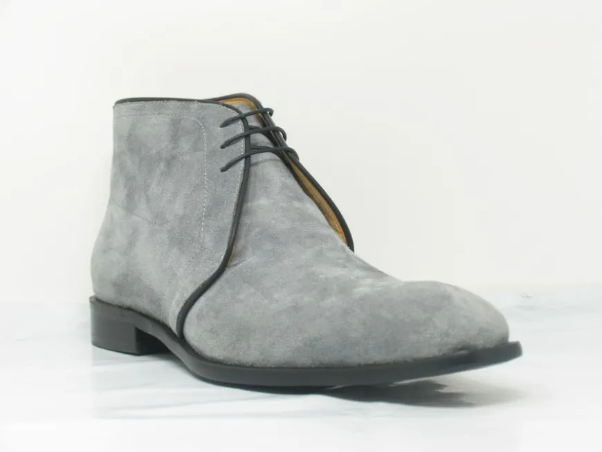 Suede Chukka Boot Grey