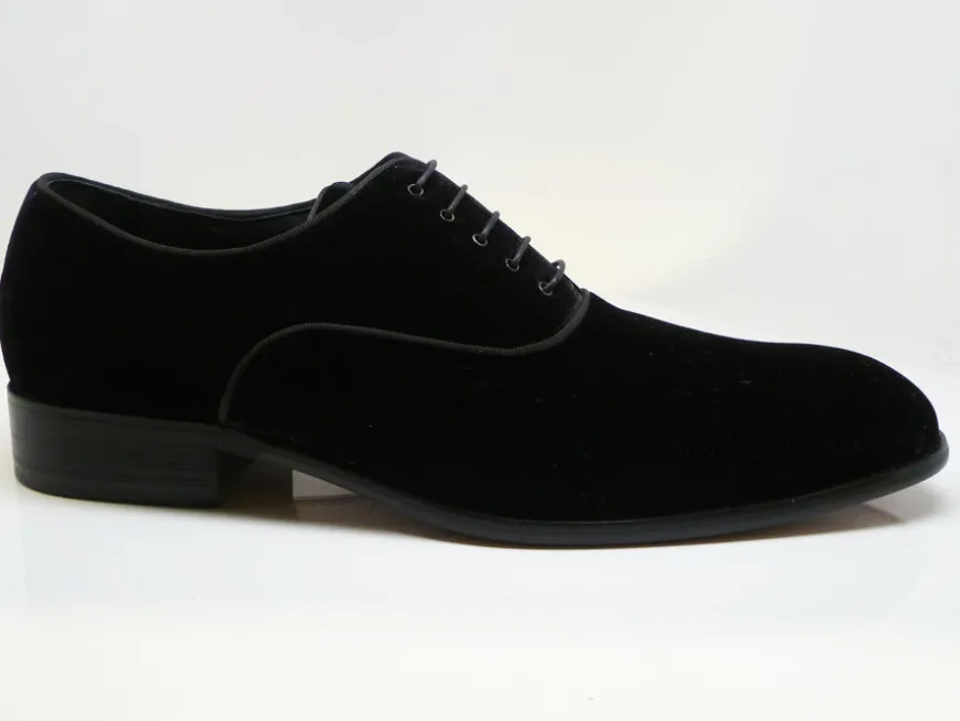 Velvet Lace-Up Oxford Black