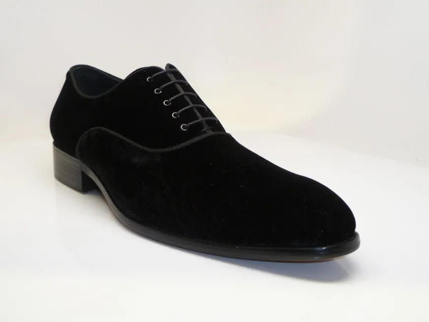 Velvet Lace-Up Oxford Black
